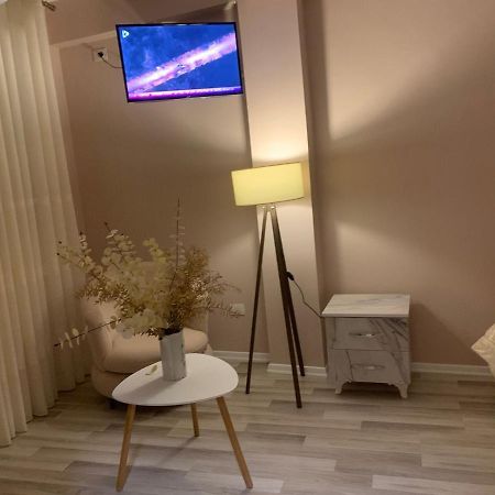 Two Bedroom Villa Tirana Exteriör bild